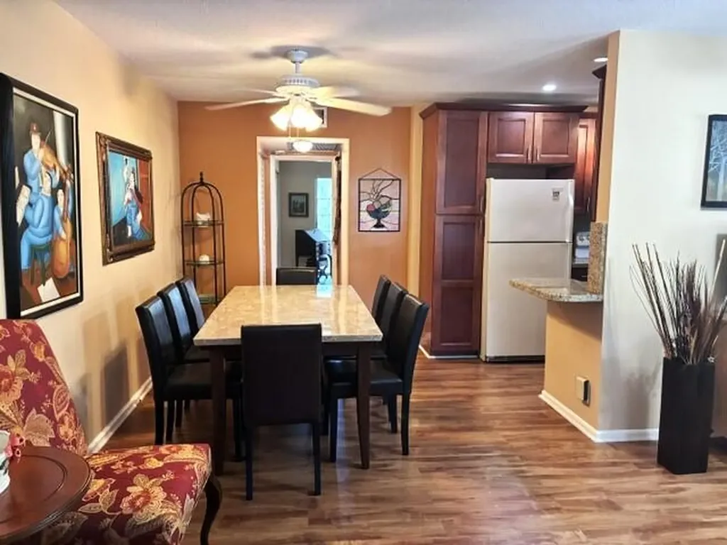 237 Farnham J Deerfield Beach FL 33442