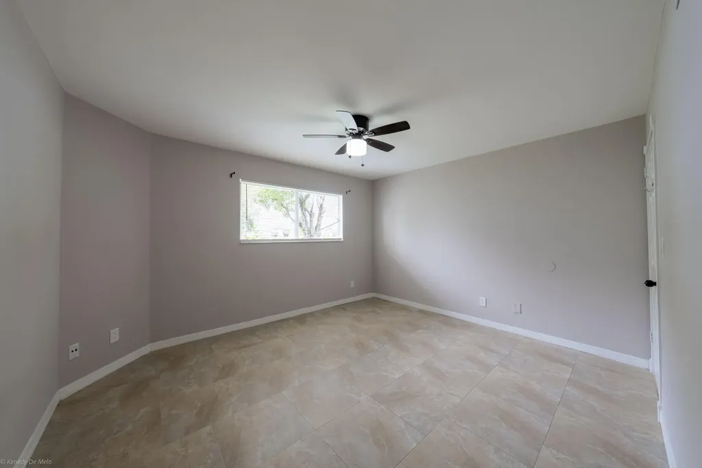 3469 NW 44th Street Oakland Park FL 33309