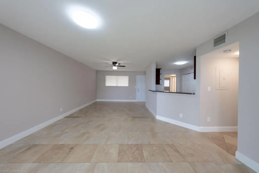 3469 NW 44th Street Oakland Park FL 33309