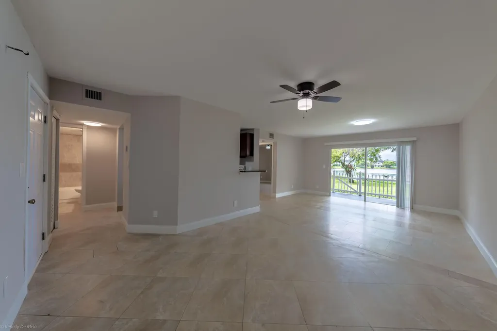 3469 NW 44th Street Oakland Park FL 33309
