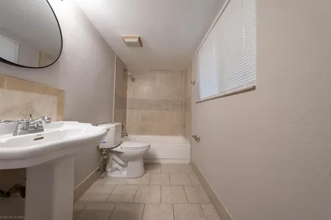 3469 NW 44th Street Oakland Park FL 33309
