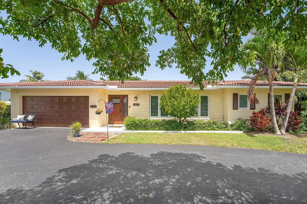 4430 NE 30th Avenue Lighthouse Point FL 33064
