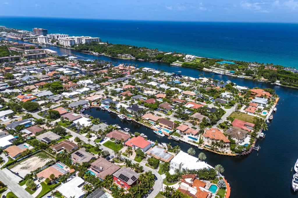 4430 NE 30th Avenue Lighthouse Point FL 33064