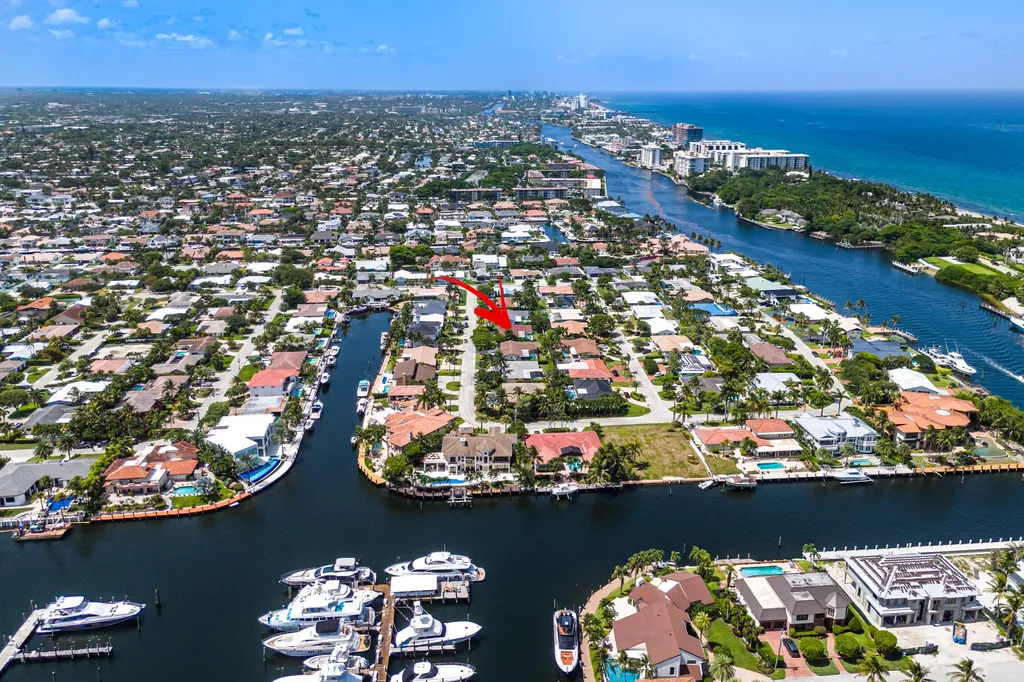 4430 NE 30th Avenue Lighthouse Point FL 33064