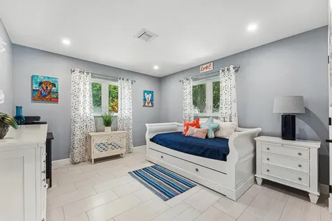 4430 NE 30th Avenue Lighthouse Point FL 33064