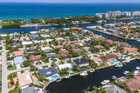 4430 NE 30th Avenue Lighthouse Point FL 33064