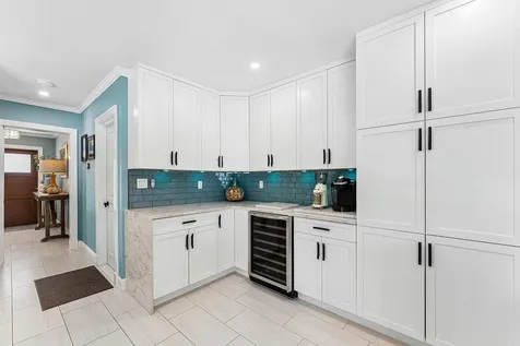 4430 NE 30th Avenue Lighthouse Point FL 33064