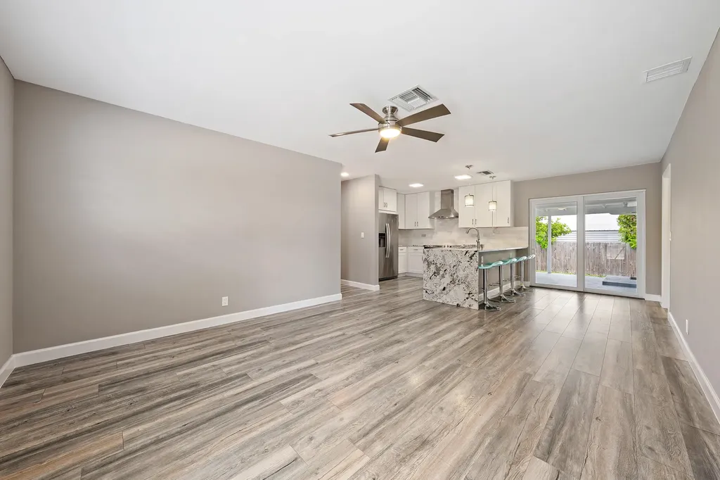 19144 SE Arnold Drive Tequesta FL 33469