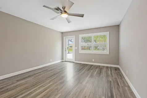 19144 SE Arnold Drive Tequesta FL 33469
