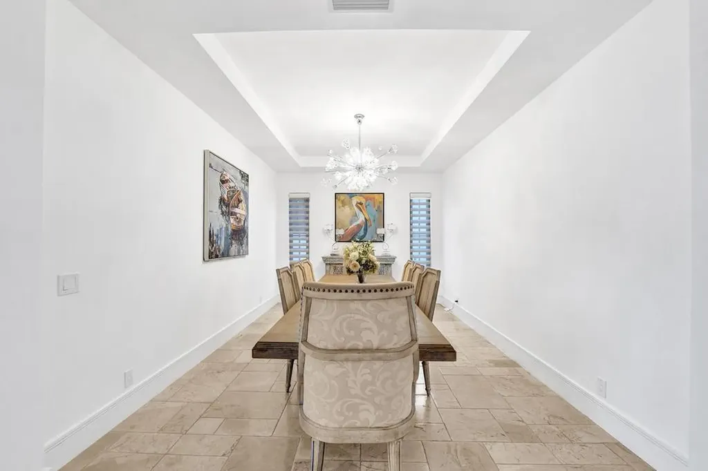 2340 NE 47th Street Lighthouse Point FL 33064