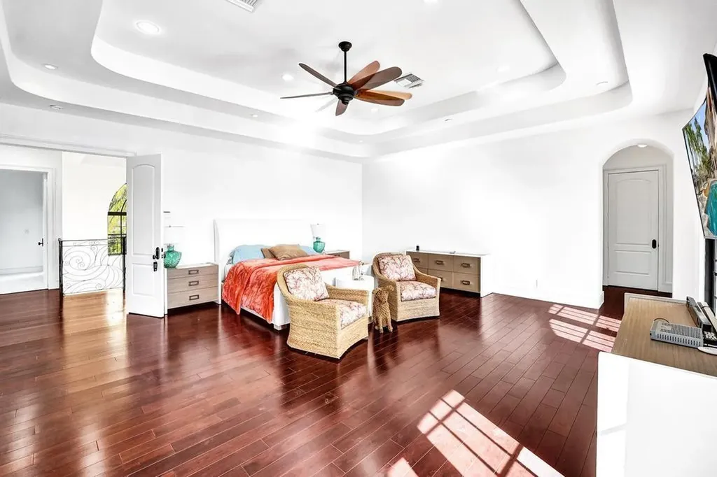 2340 NE 47th Street Lighthouse Point FL 33064