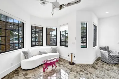 2340 NE 47th Street Lighthouse Point FL 33064