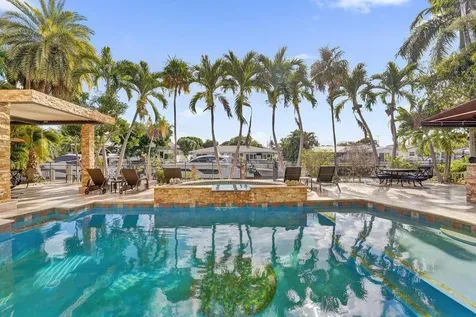 2340 NE 47th Street Lighthouse Point FL 33064