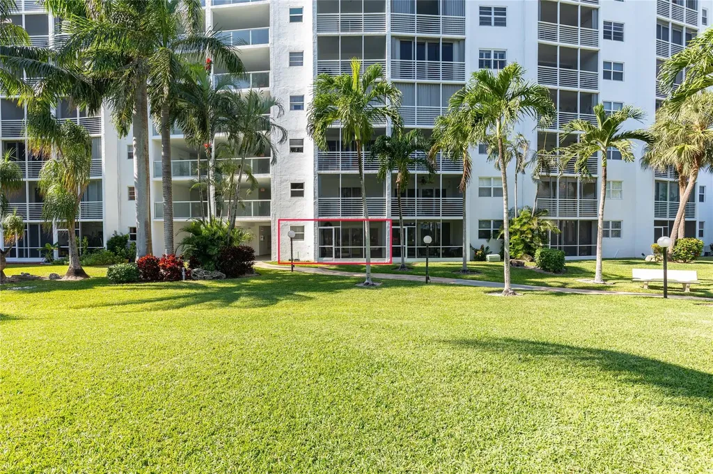 2731 NE 14th Street Causeway Pompano Beach FL 33062