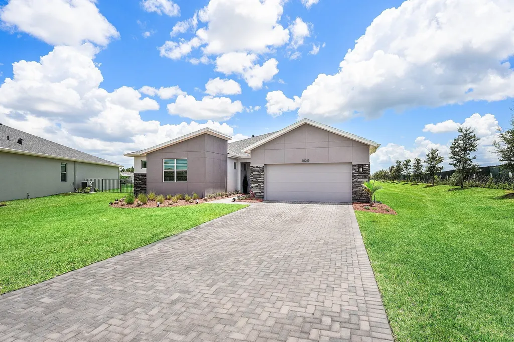 10319 SW Adelaide Terrace Port St Lucie FL 34987