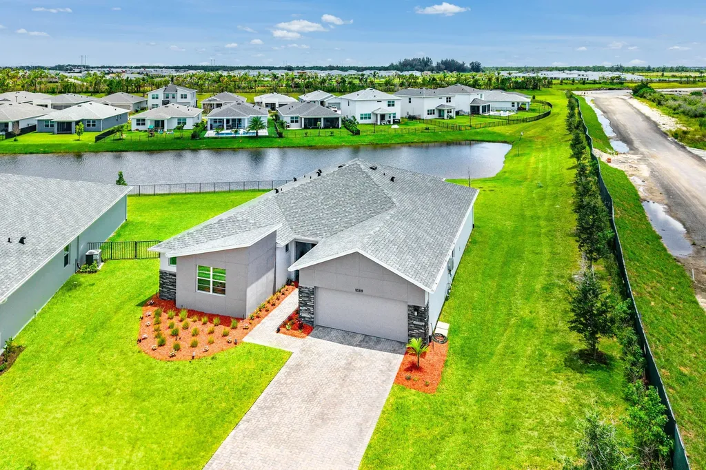 10319 SW Adelaide Terrace Port St Lucie FL 34987