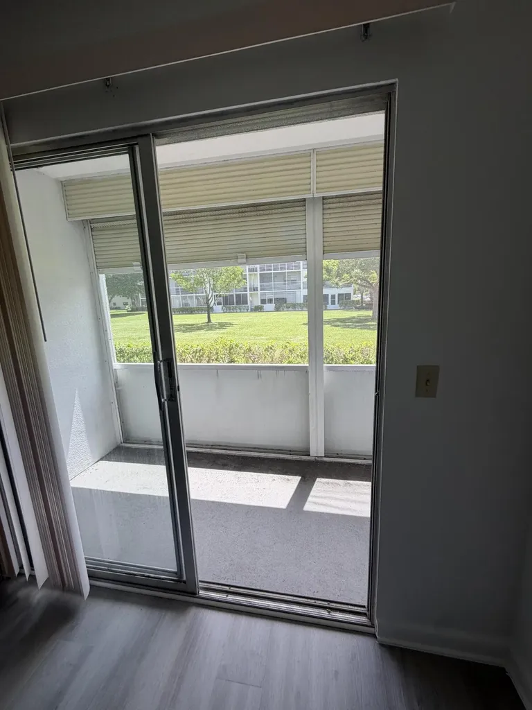 266 Brighton G Boca Raton FL 33434