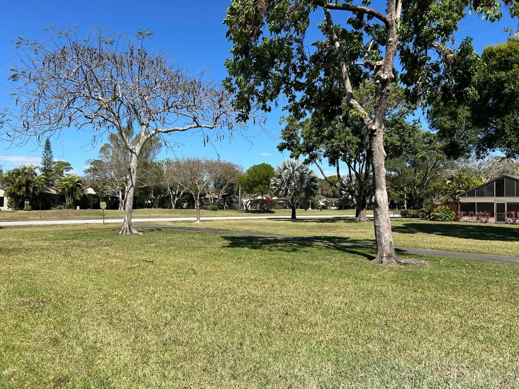 22682 Vistawood Way Boca Raton FL 33428