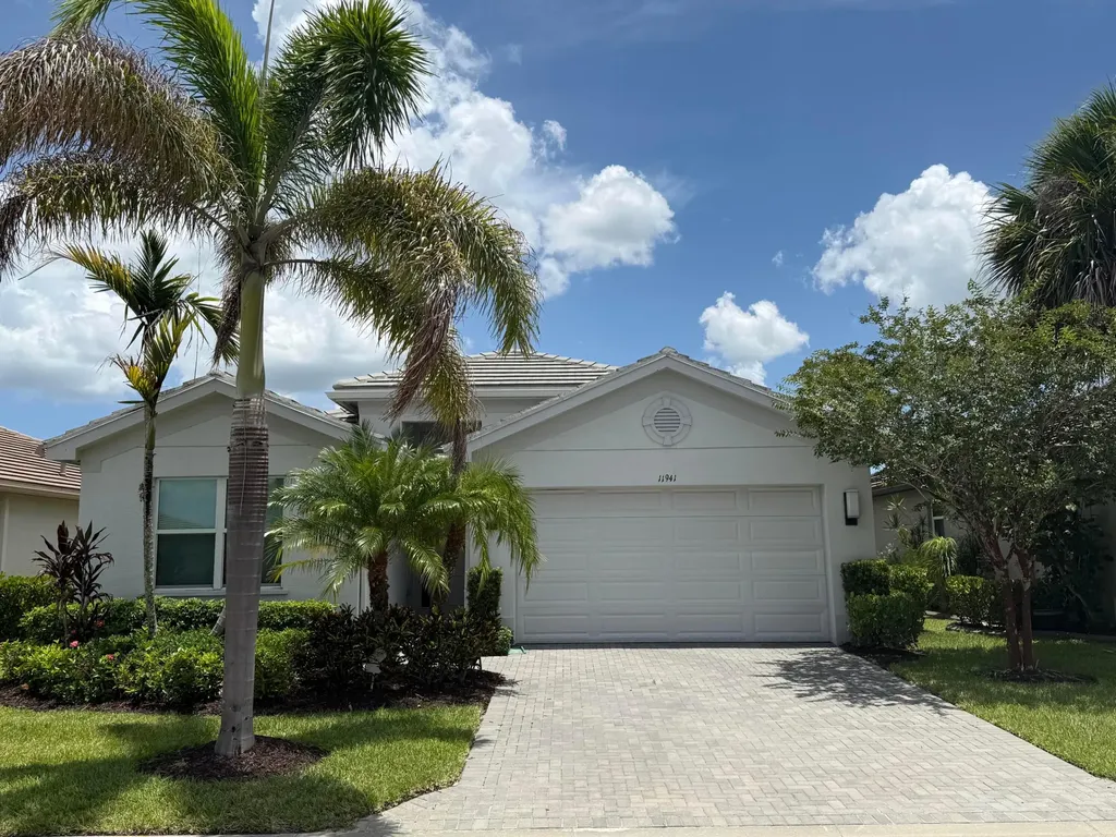 11941 SW Jasper Lake Way Port St Lucie FL 34987