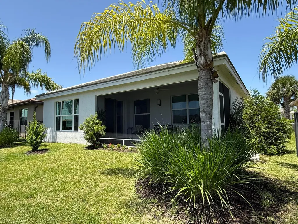 11941 SW Jasper Lake Way Port St Lucie FL 34987
