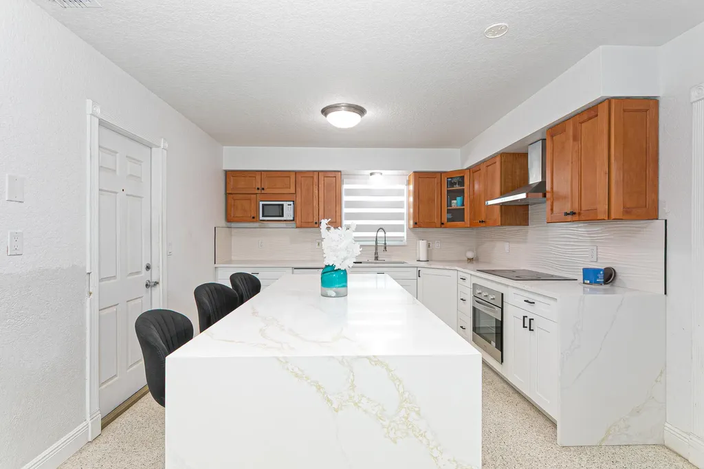 2395 Edgewater Drive West Palm Beach FL 33406