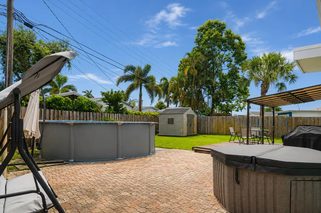 2395 Edgewater Drive West Palm Beach FL 33406