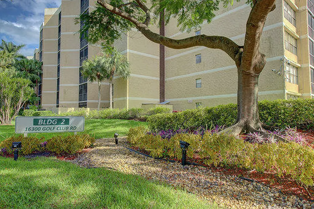 16300 Golf Club Road Weston FL 33326