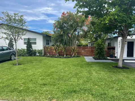 704 NE 23rd Drive Wilton Manors FL 33305
