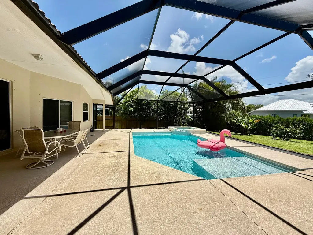 2810 SE Tate Avenue Port St Lucie FL 34984