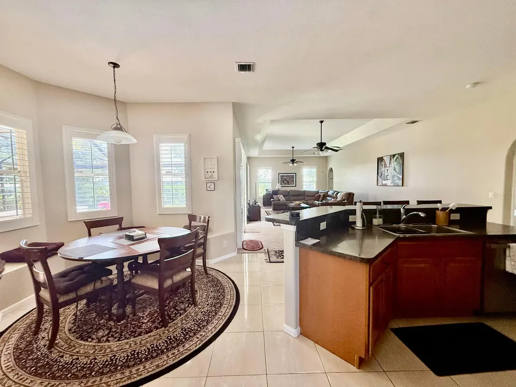 2810 SE Tate Avenue Port St Lucie FL 34984