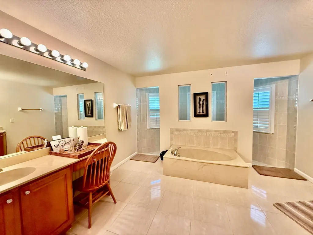 2810 SE Tate Avenue Port St Lucie FL 34984