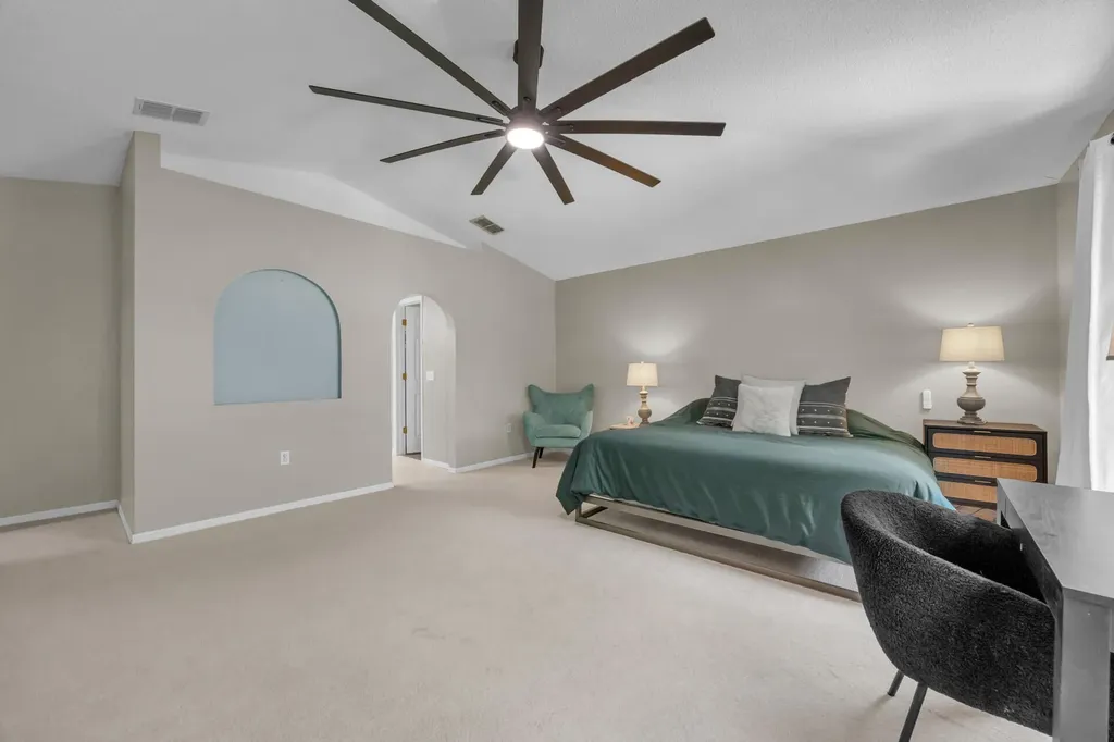 2566 12th Square SW Vero Beach FL 32968
