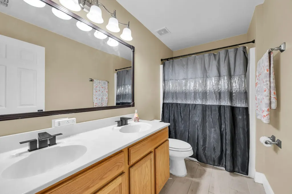 2566 12th Square SW Vero Beach FL 32968