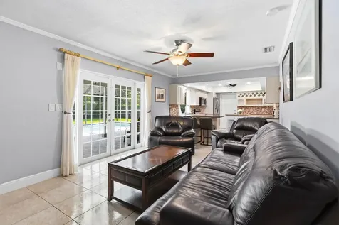 7381 SW 9th Street Plantation FL 33317