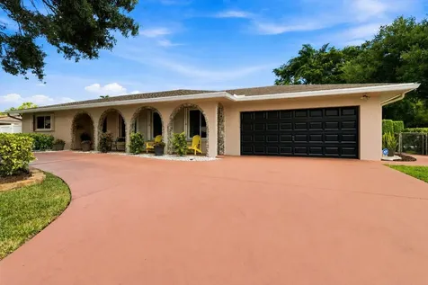 7381 SW 9th Street Plantation FL 33317