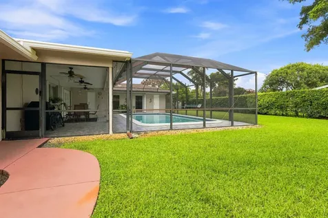 7381 SW 9th Street Plantation FL 33317