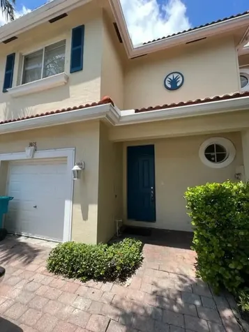 3075 N Evergreen Circle Boynton Beach FL 33426