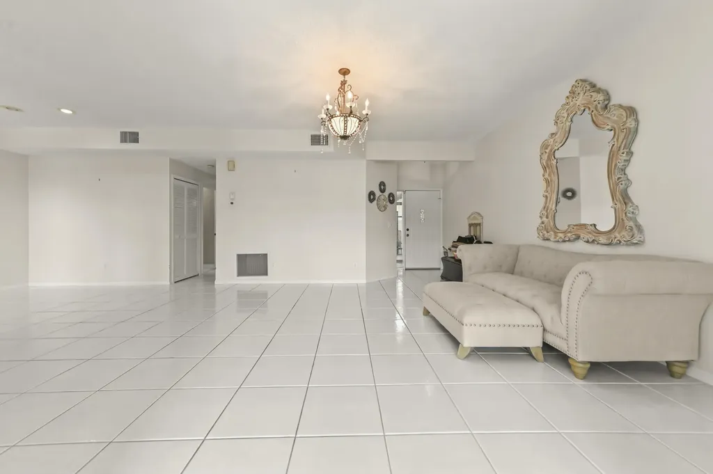 5965 Parkwalk Drive Boynton Beach FL 33472