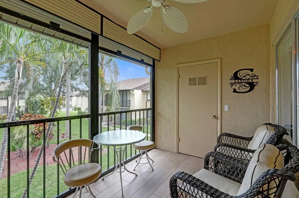 429 Pine Glen Lane Greenacres FL 33463