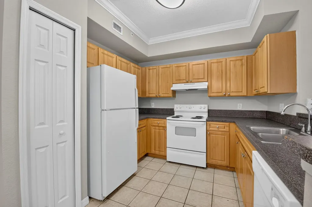 15125 Michelangelo Boulevard Delray Beach FL 33446