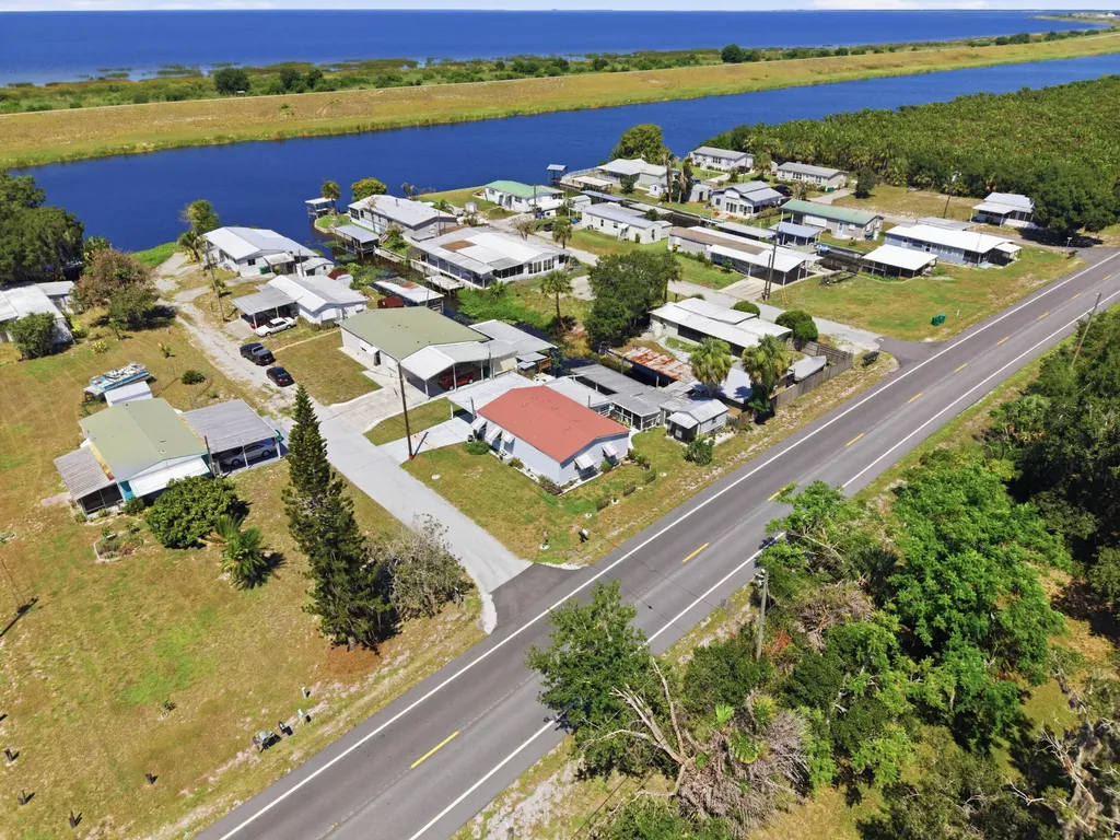 7943 SE 97th Court Okeechobee FL 34974