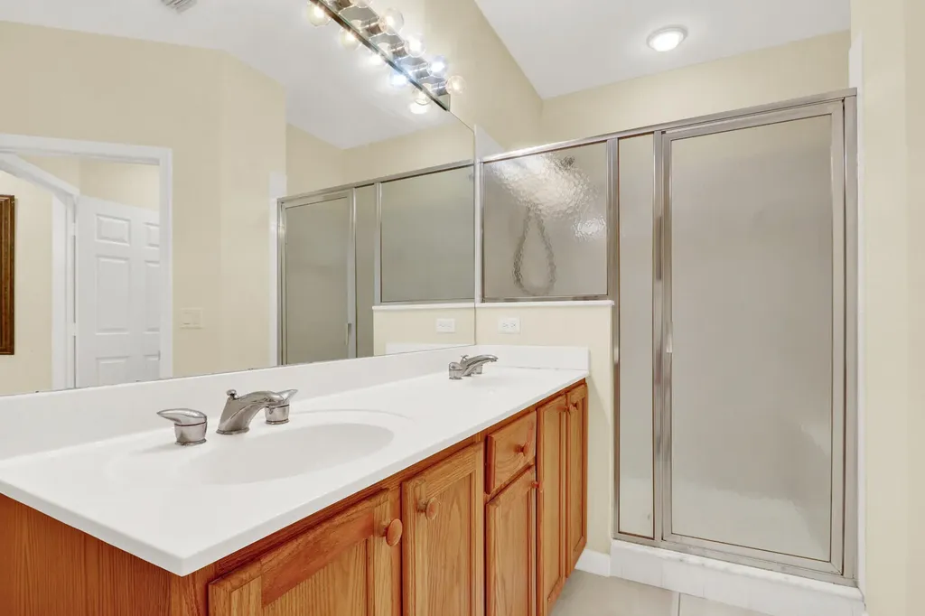 8319 Mulligan Circle Port St Lucie FL 34986