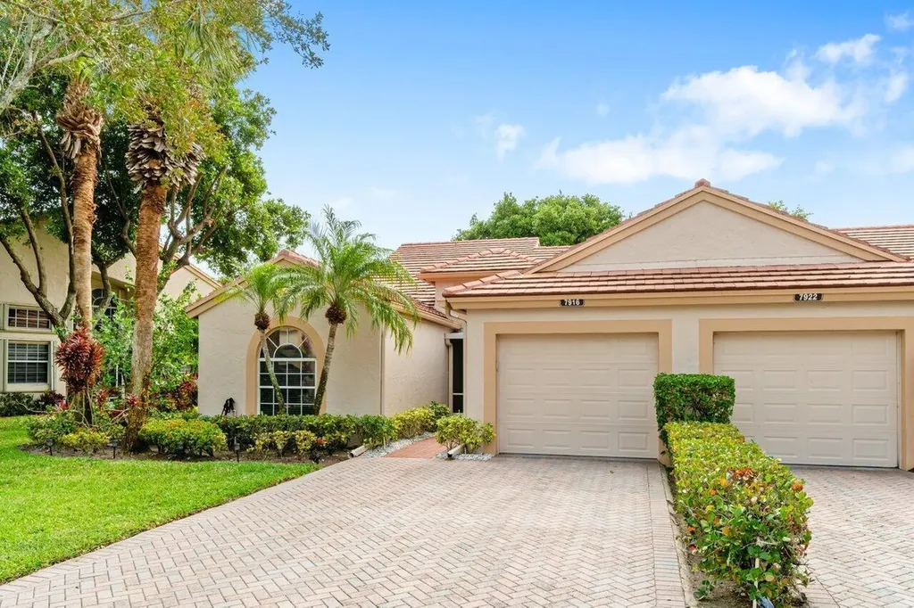 7916 Coral Pointe Drive Delray Beach FL 33446