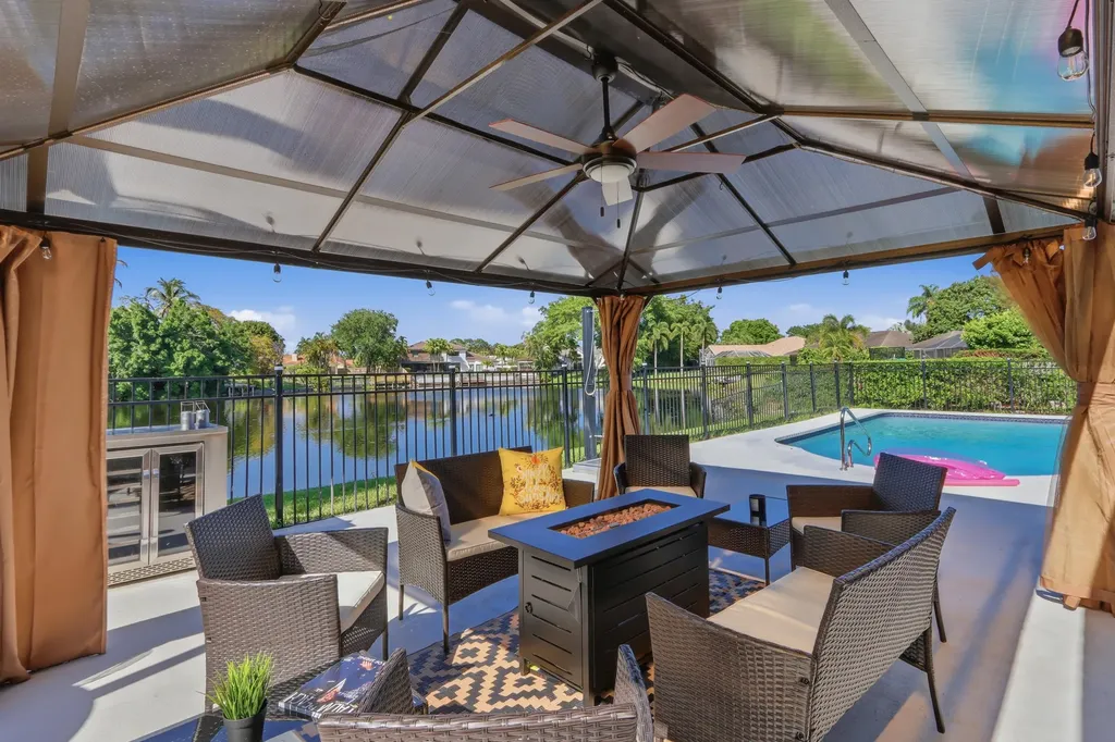 12725 Kingsway Road Wellington FL 33414