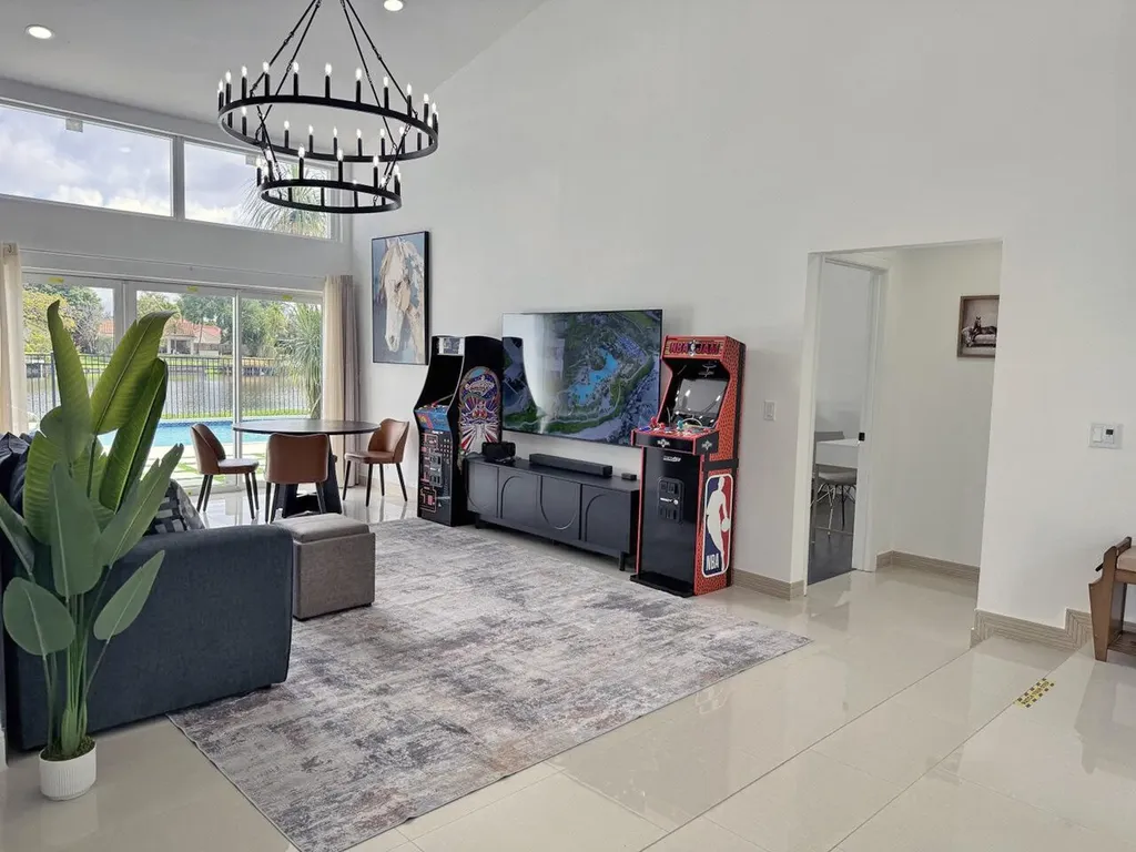 12725 Kingsway Road Wellington FL 33414