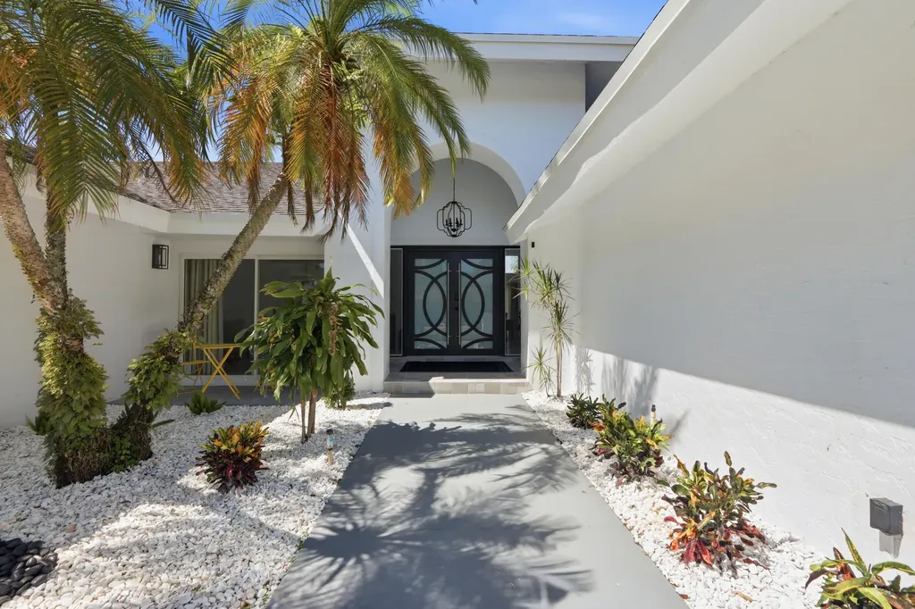 12725 Kingsway Road Wellington FL 33414