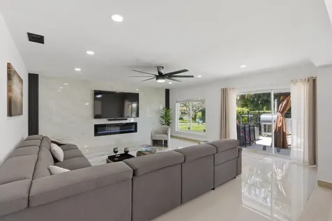 12725 Kingsway Road Wellington FL 33414