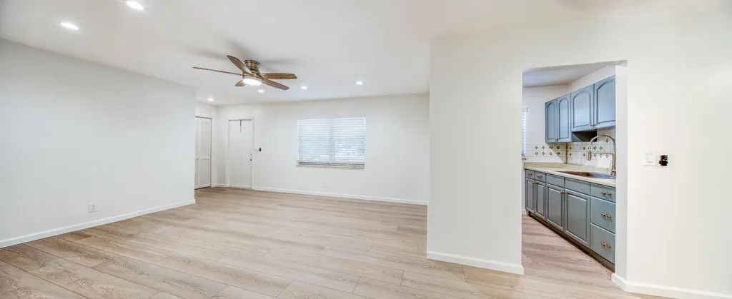 411 S M Street Lake Worth Beach FL 33460