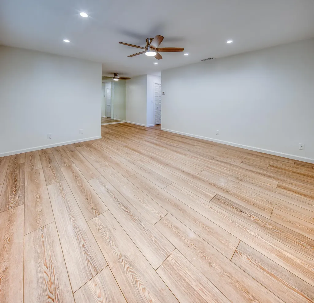 411 S M Street Lake Worth Beach FL 33460