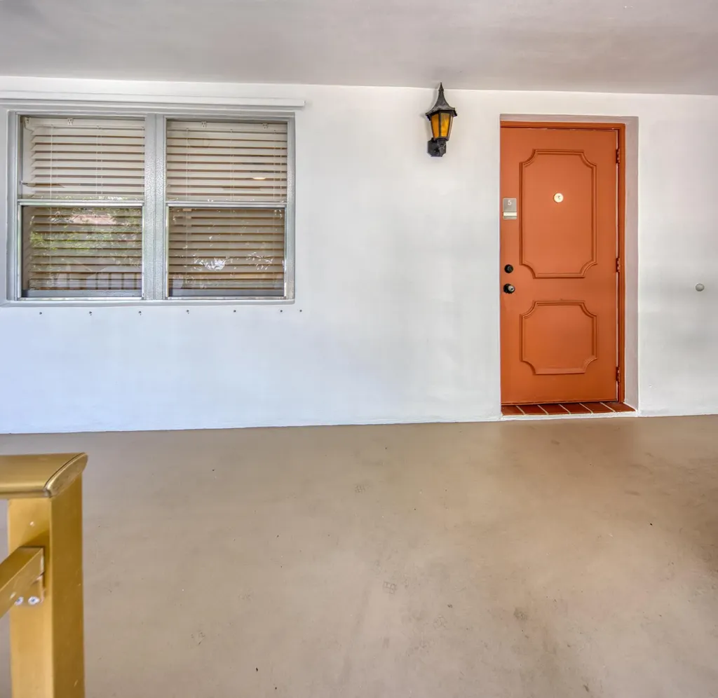 411 S M Street Lake Worth Beach FL 33460